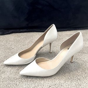 3.5” White Pumps - White House Black Market - Size 9